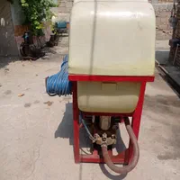 سم‌پاش‌سمپاش‌ تراکتور