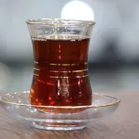 استکان نلبکی کمر باریک|ظروف سرو و پذیرایی|قم, قلعه یزدیها|دیوار