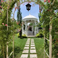 عمارت سفید|اجارهٔ کوتاه‌مدت ویلا و باغ|کرج, فاز ۲ مهرشهر|دیوار