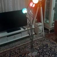 آباژور ایستاده تمیز