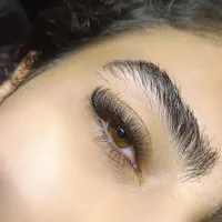 اکستنشن مژه تار به تار سبک (روسی)|خدمات آرایشگری و زیبایی|اصفهان, ملک‌شهر|دیوار
