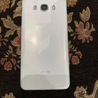 سامسونگ Galaxy J7 (2016) با حافظهٔ ۱۶ گیگابایت|موبایل|زیرآب, |دیوار