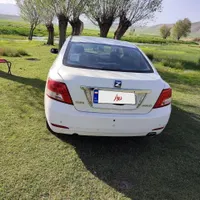 آریو اتوماتیک 1600cc، مدل ۱۳۹۶|خودرو سواری و وانت|تهران, اکباتان|دیوار