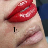 میکروبلیدینگ ابرو،بن مژه،شیدینگ لب،تتومینیمال بدن|خدمات آرایشگری و زیبایی|اصفهان, ملک‌شهر|دیوار