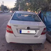 برلیانس H230 دنده ای سال ۹۷|خودرو سواری و وانت|قم, پردیسان|دیوار
