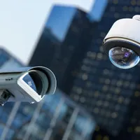 دوربین مداربسته و دزدگیر اماکن