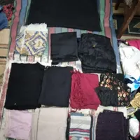 حراج انواع پوشاک زنانه ومردانه بچه گانه کارکرده۷۰ت|حراج|اصفهان, خانه اصفهان|دیوار