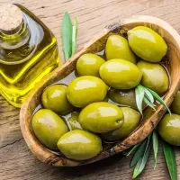 ترشی زیتون هر کیلو و نیم در بسته بندی