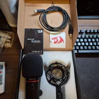 میکروفن رد دراگون GM300 به همراه پایه و پاپ فیلتر|سیستم صوتی خانگی|مشهد, سجاد شهر|دیوار