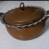 یک عدد قابلمه مسی|ظروف پخت‌وپز|اصفهان, گلستان|دیوار