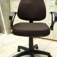 صندلی گردان درجه یک