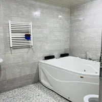 سوئیت ۲خوابه با وان جکوزی