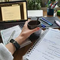 تدریس زبان انگلیسی و عربی و ادبیات فارسی