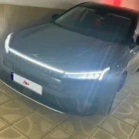 کی‌ام‌سی J7، مدل ۱۴۰۲