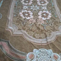 دو عدد روفرشی برای فرش دوازده متری