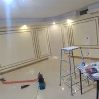 نصب ابزار گچبری پیش ساخته گچ بری قاب بندی اجرای گچ|خدمات پیشه و مهارت|تهران, فرمانیه|دیوار
