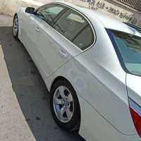 بی ام و ۵۲۵