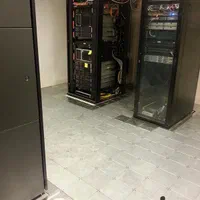 کامپیوتر و شبکه دوربین مداربسته در محل