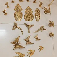 ساعت مجسمه‌ای و وسایل پذیرایی برنز|صنایع دستی و سایر لوازم تزئینی|قم, نخودی|دیوار