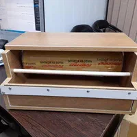 دستگاه سلفون کش چوبی نگهدارنده سلفون 1000 متری|ظروف نگهدارنده، پلاستیکی، یک‌بارمصرف|تهران, فردوسی|دیوار