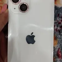 اپل iPhone 13 با حافظهٔ ۱۲۸ گیگابایت