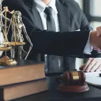 مشاور حقوقی - وکیل پایه یک دادگستری