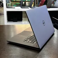 لب تاپ Dell precision 5520