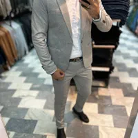 کت و شلوار طوسی روشن اندام