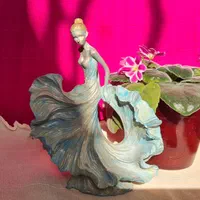 مجسمه بالرین