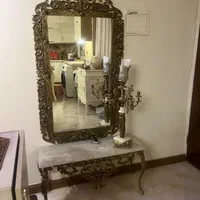 خریدار کنسول واینه وشمدان برنزی ولوستر وغیره|بوفه، ویترین، کنسول|تهران, فلسطین (میدان انقلاب)|دیوار