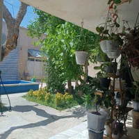 کلنگی قدیمی تمیزقابل سکونت فقط متری ۱۷ م درمرکزشهر|فروش زمین و ملک کلنگی|اصفهان, خرم|دیوار