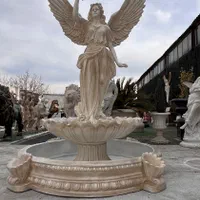 حوض آبنما الهه آزادی حوضچه