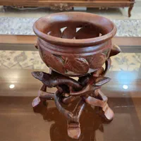 ظرف پایه دار چوبی|صنایع دستی و سایر لوازم تزئینی|تهران, قیام|دیوار