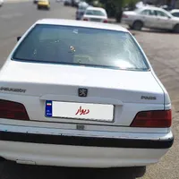 پژو پارس سفید رنگ مدل 86