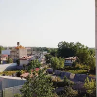 اجاره وبلا با ۵۰ متر تراس رو به شیطان کوه|اجارهٔ کوتاه‌مدت آپارتمان و سوئیت|لاهیجان, گلستان|دیوار