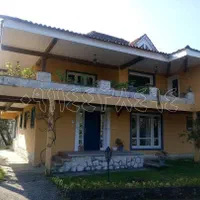 عمارت ویلایی 570متری بر فراز تپه جنگلی|فروش خانه و ویلا|نور, |دیوار