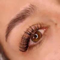اکستنش مژه و لیفت و لمینت مژه و لیفت ابرو ۴۰۰|خدمات آرایشگری و زیبایی|زنجان, |دیوار