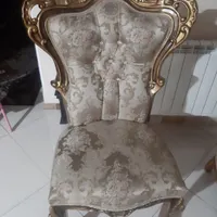 مبل یک سه نفره ۴عدد یک نفره دوعدد میزبان میز عسلی|مبلمان خانگی و میز عسلی|رشت, چله خانه|دیوار