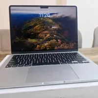 لپ‌تاپ مک بوک