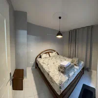 اجاره یک روزه و هفتگی خانه مسکونی/دربستی/تهران|اجارهٔ کوتاه‌مدت آپارتمان و سوئیت|تهران, فلسطین (میدان انقلاب)|دیوار