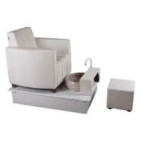 پدیکور سالنزیبای|آرایشگاه و سالن‌های زیبایی|تهران, شهرک ابوذر|دیوار