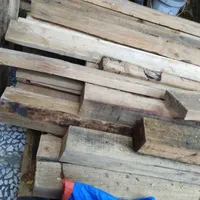 تخته 3متر2/5دوسه مربع 1متریک تون تخته