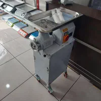 چرخ گوشت صنعتی چرخ دار سایز ۳۲ الکتروکار Ec16|کافی‌شاپ و رستوران|تهران, استاد معین|دیوار