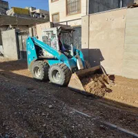 خاکبرداری توماس و خاور