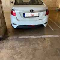 برلیانس H330 اتوماتیک 1500cc، مدل ۱۳۹۵