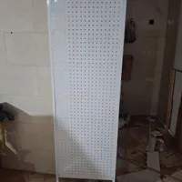 دکوشلف ایستاده