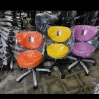 صندلی ارایشگاه زنانه|صندلی و نیمکت|اندیمشک, |دیوار