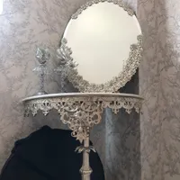 آیینه و شمعدان