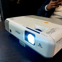 ویدیو پروژکتور HDMI (4k)|تلویزیون و پروژکتور|کرج, مصباح|دیوار