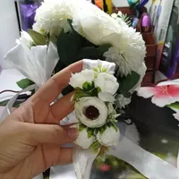 دسته گل عروس|گل مصنوعی|کاشمر, |دیوار